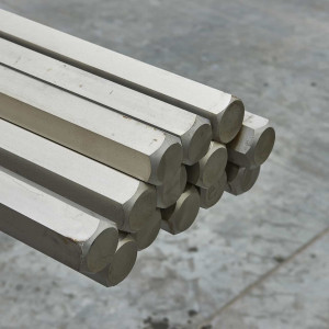 Nerūsējošā tērauda sešstūri